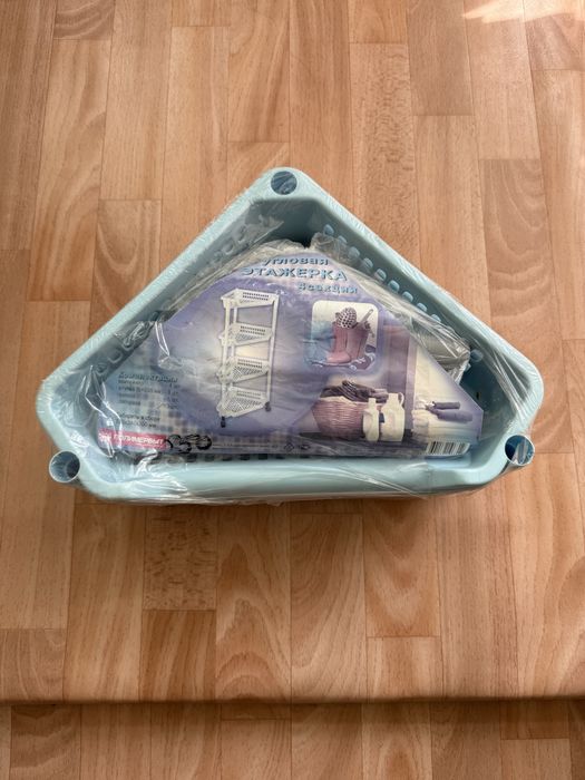 Угловая полка, новая .