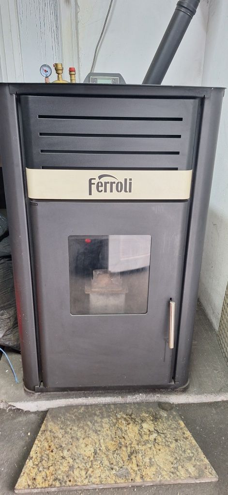 Termosemineu peleti,Ferolli Mirano 24 kw