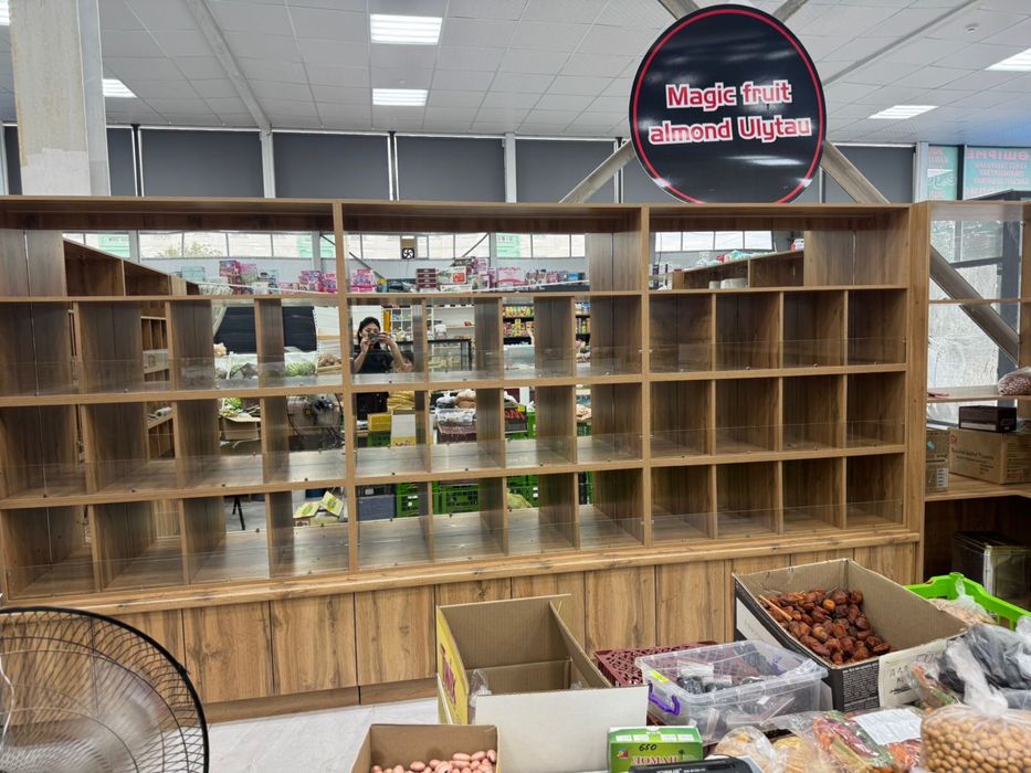 Продам витрины под сухофрукты, конфеты и т.д