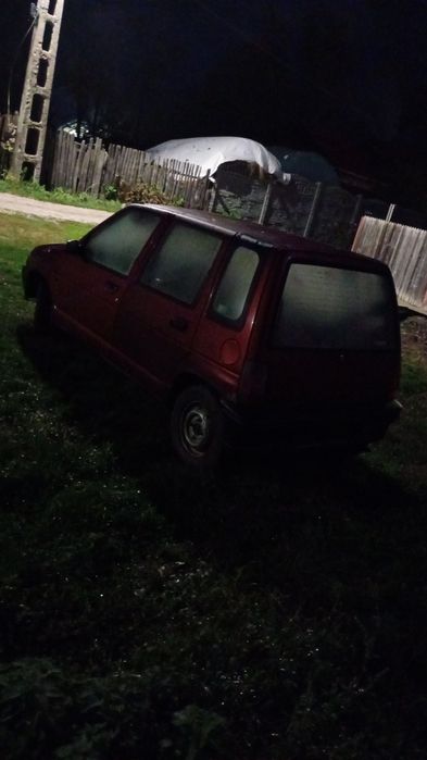 Vând sau schimb Daewoo Tico pentru câmp