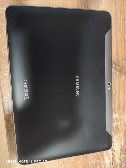 Tablete iPad și samsung