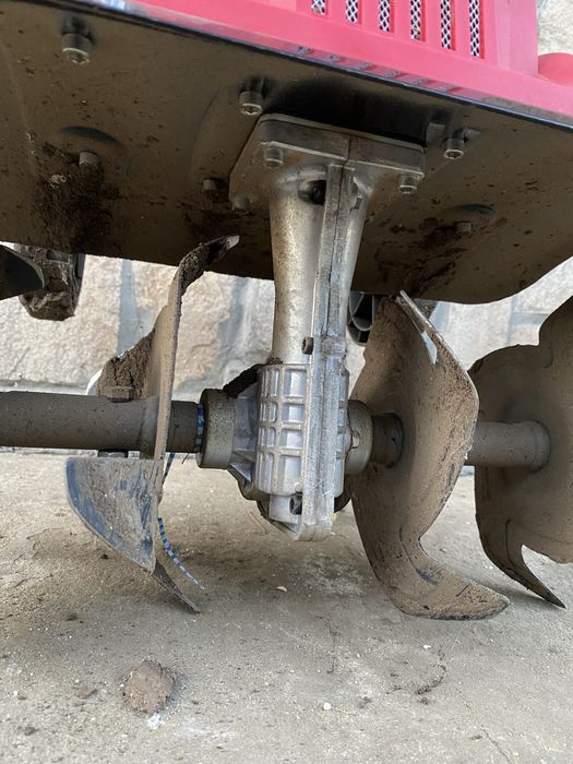 Електрическа фреза на колела Raider