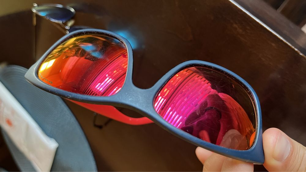2 чифта мъжки слънчеви очила за лятото