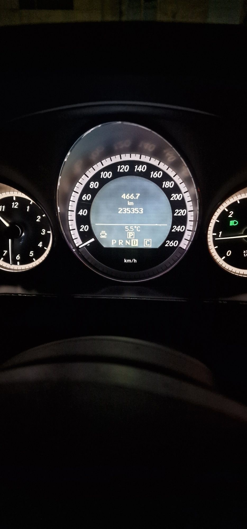 Mercedes-Benz E250 CDi Avangarde BlueEFFICIENCY