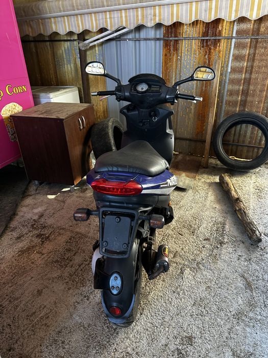 Scuter piaggio nrg power