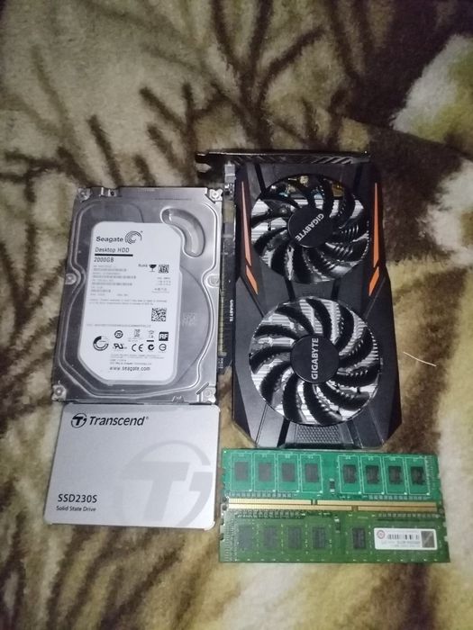 Продам карту GTX 1050ti ssd128 hdd2000 и 2 оперативки по 4 гб