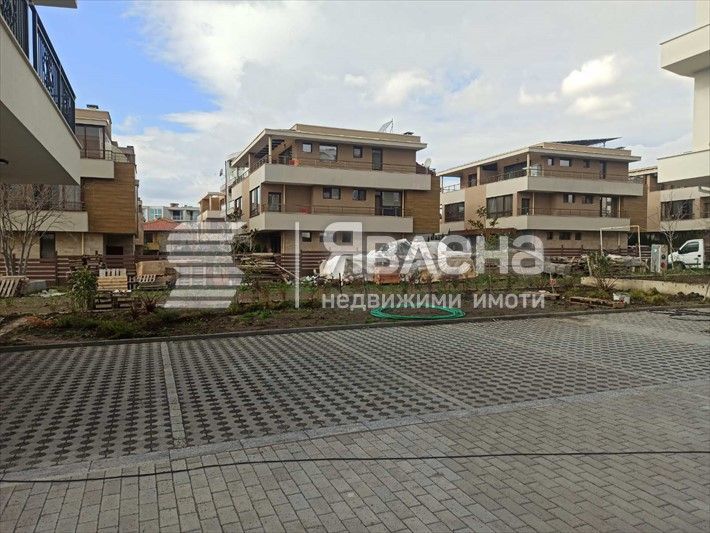 Продава се Двустаен апартамент в Бургас, Сарафово - 67 кв.м за 1306 €/кв.м - Снимка #5