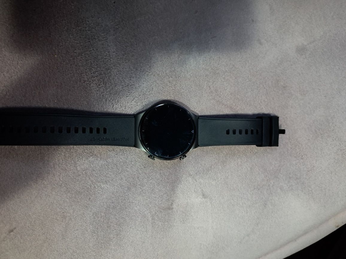 Vând smartwatch HUAWEI Watch GT 2 PRO