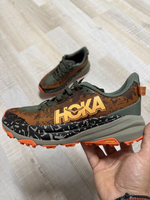 Hoka speedgoat 6 size 42