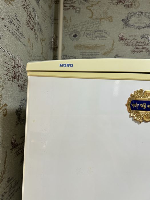 Продаю холодильник