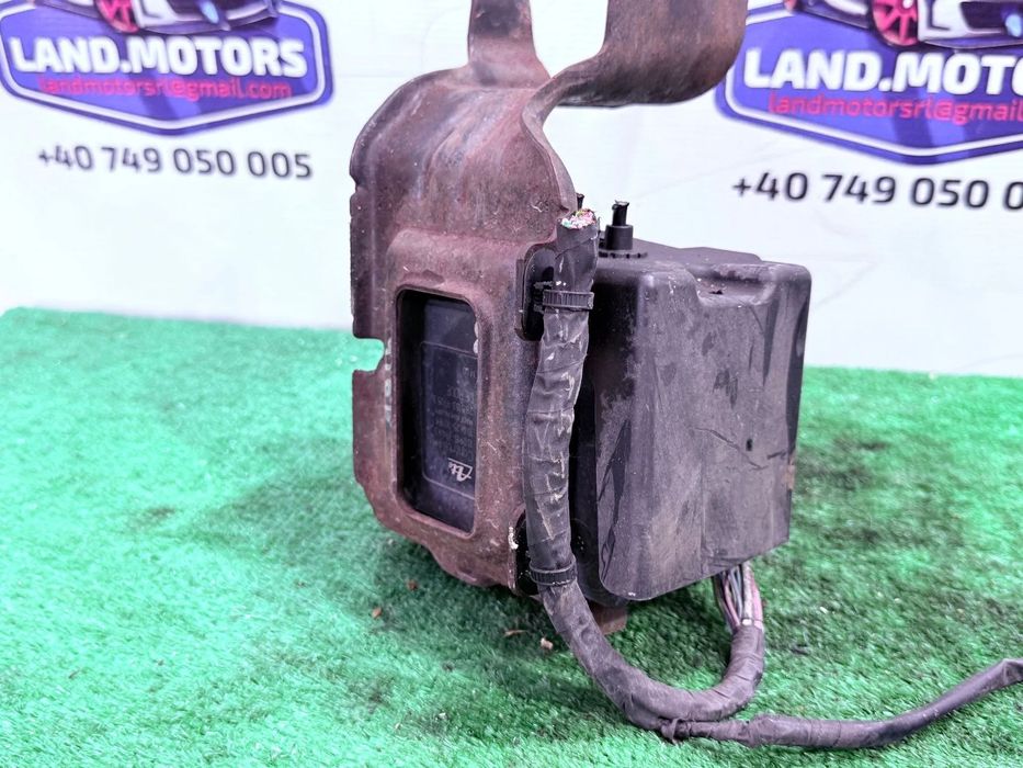 POMPĂ ABS PEUGEOT 208 2015 1.0 BENZINA / BERLINA 3 USI COD OEM 9813805280 2012-2019