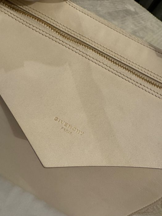 Givenchy чанта дамска