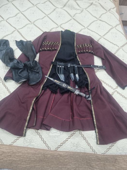 Кавказский Национальный Костюм.