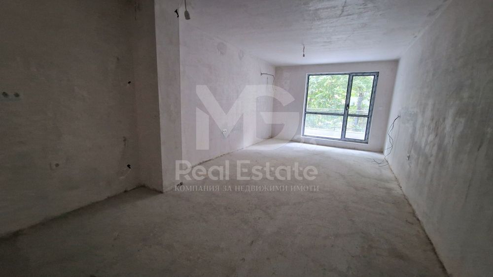 Продава се Двустаен апартамент в Пловдив, Съдийски - 76 кв.м за 1428 €/кв.м - Снимка #1