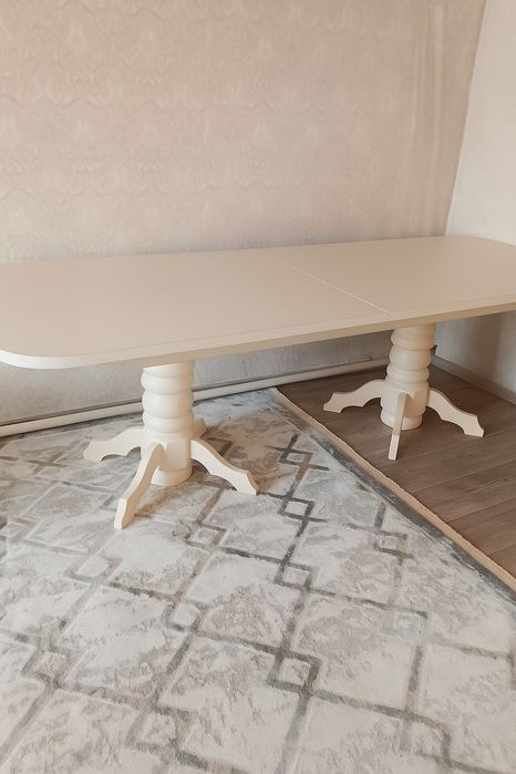 Стол, состояние отличное