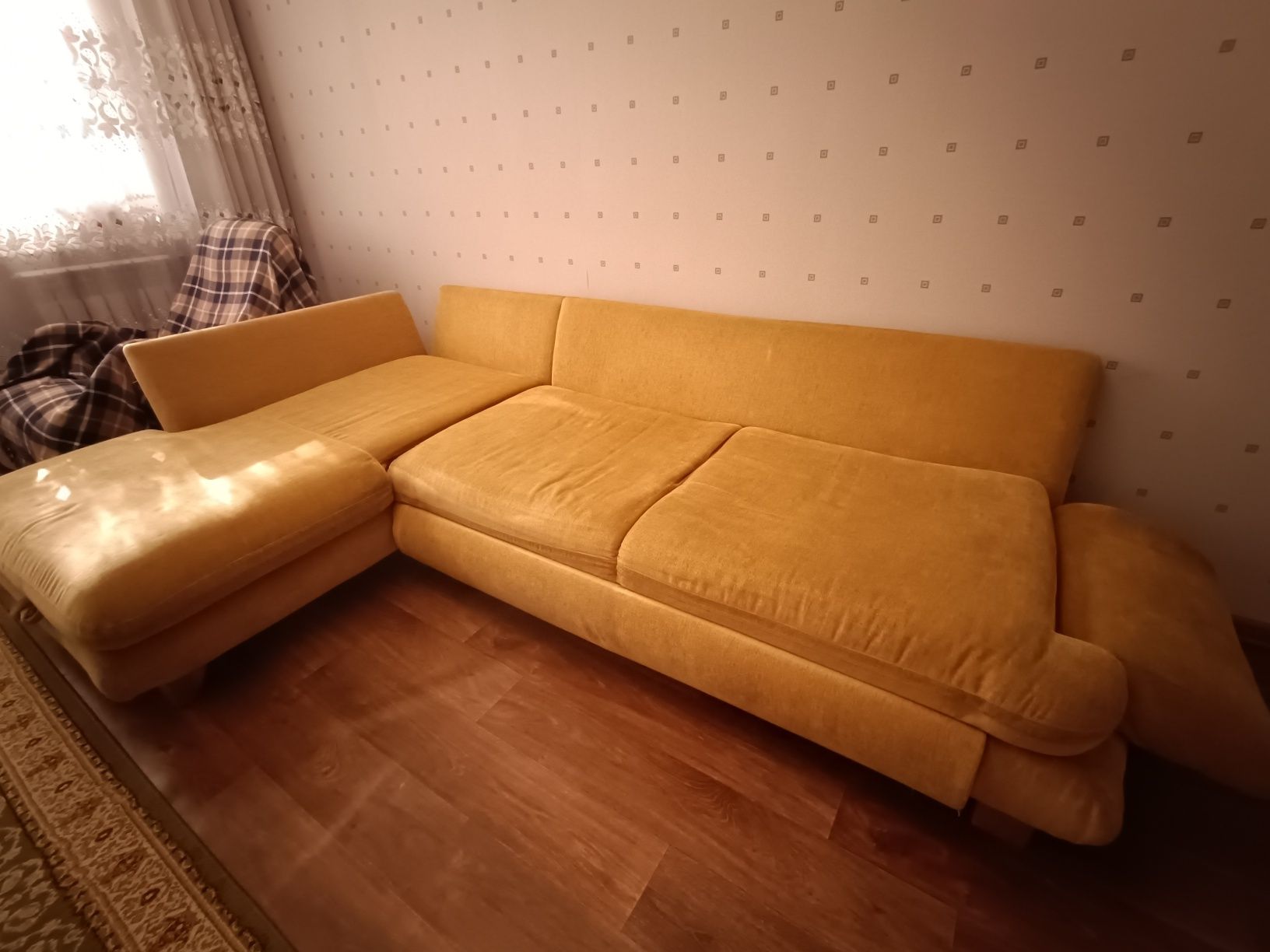 Диван раздвижной