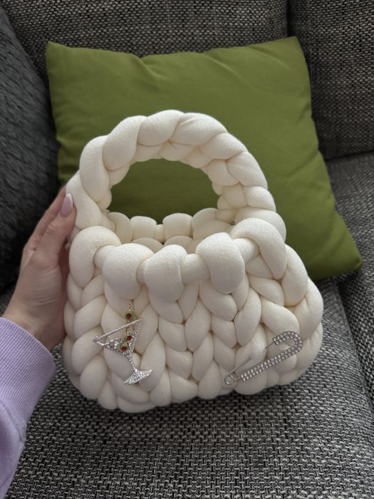Marshmallow чанти – ръчно изработени. От прежда