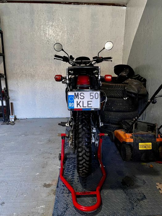 Kawasaki KLE 500