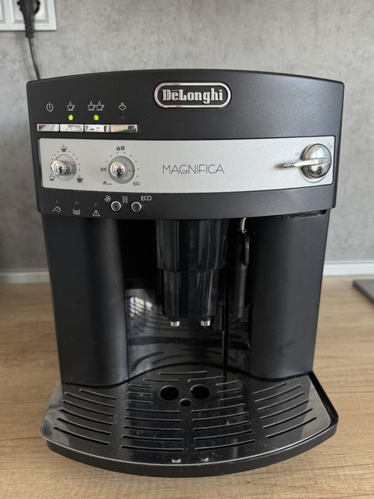 Кафеавтомат Delonghi Magnifica