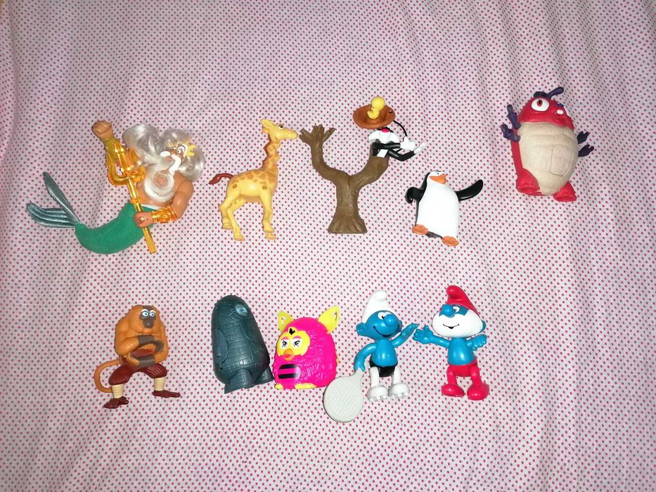 Jucarii de colectie, din plus sau din plastic