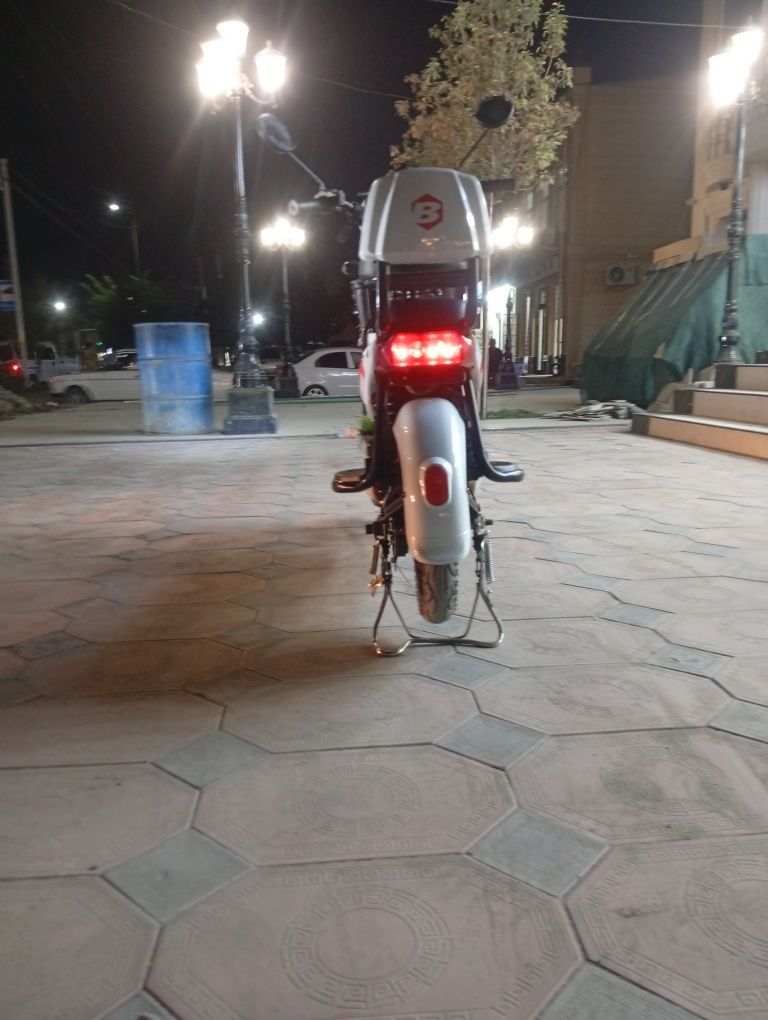 Skuter BODO yangi