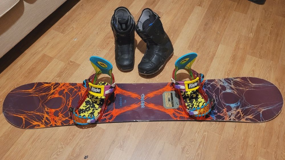 Placa snowboard NITRO 159 + legaturi RIDE + boots BURTON 43.5