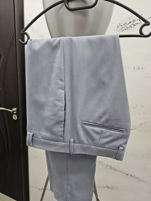 Мъжки костюм от ZARA