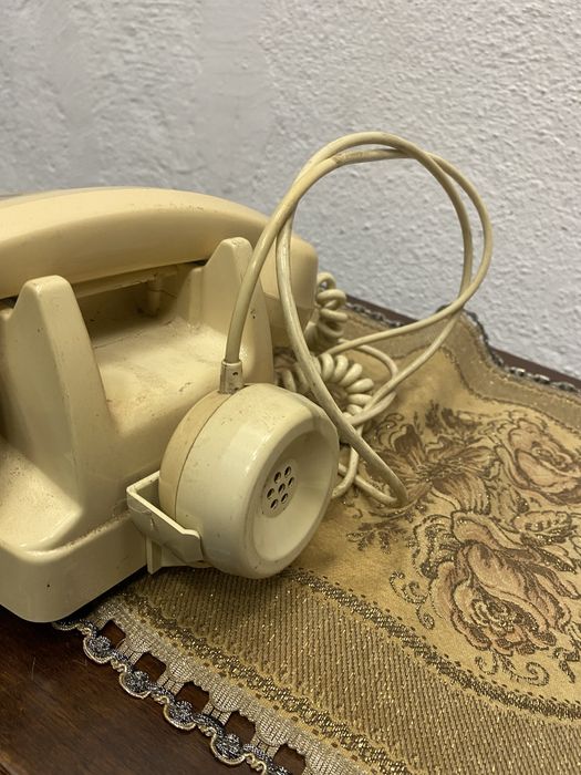 Ретро телефон от 1985 г