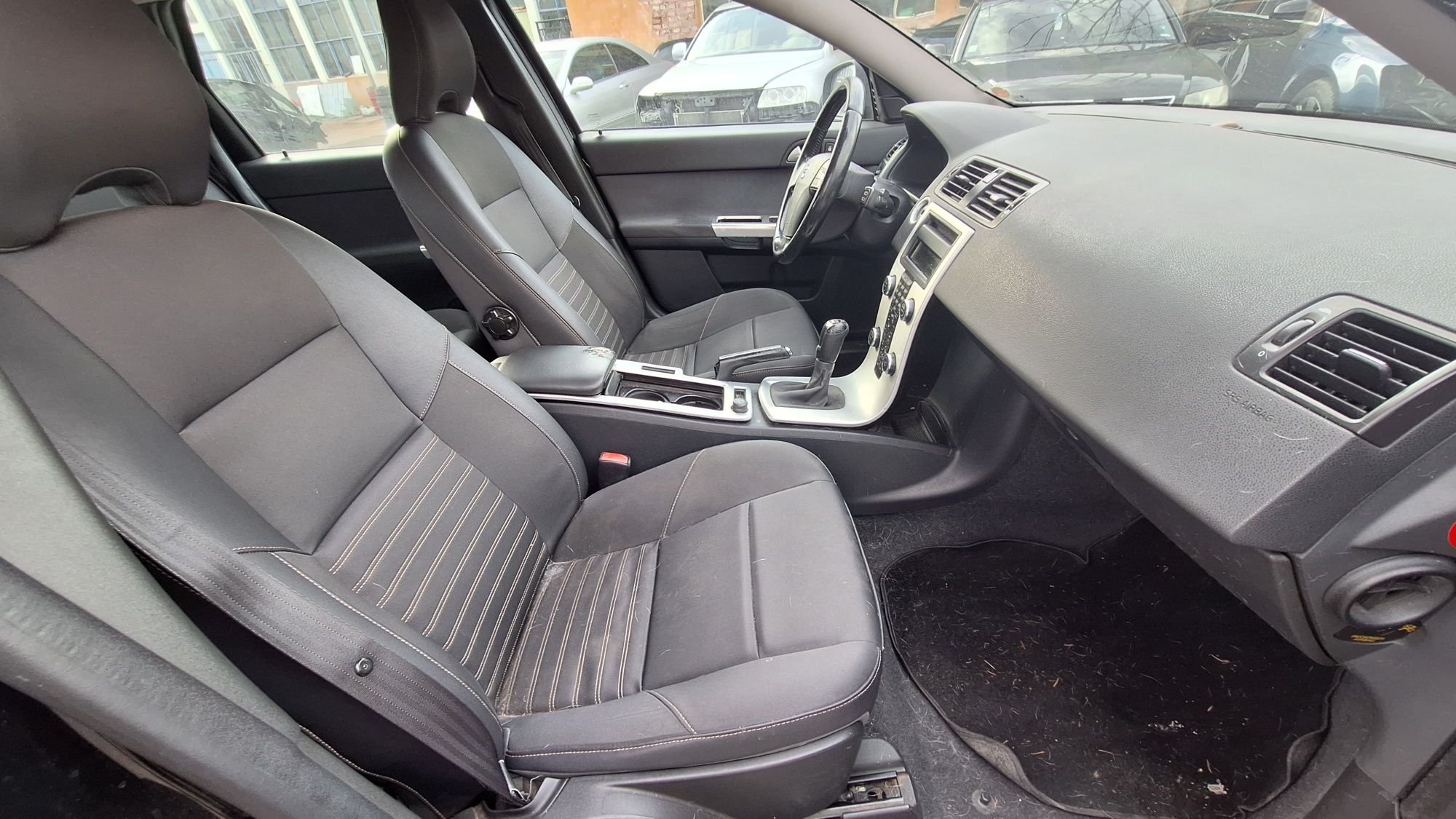 Volvo V50 1.6D 115кс на части