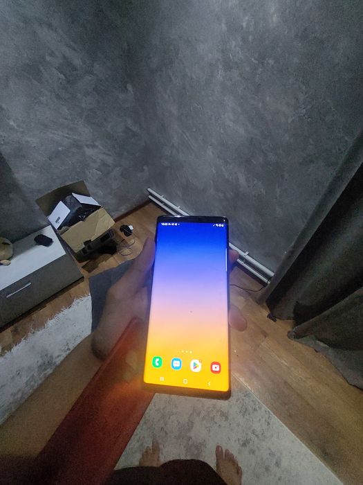 Обменяю Samsung  note 8
