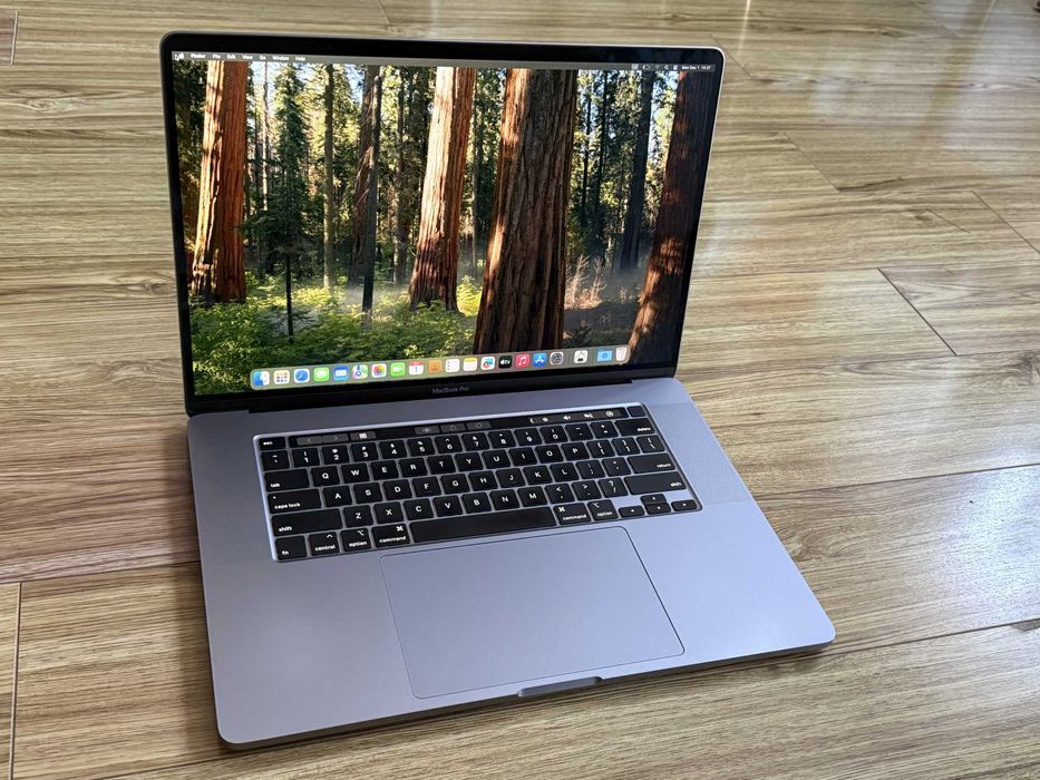 MacBook Pro 16 2019`Core i7-9750H/16GB RAM/512GB SSD/AMD 5300M/Бат 9ч