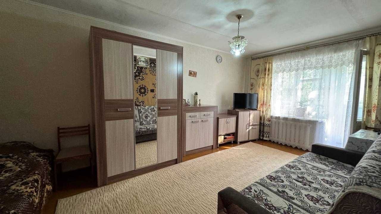 Продаётся  1 комнатная кв р-н КСК