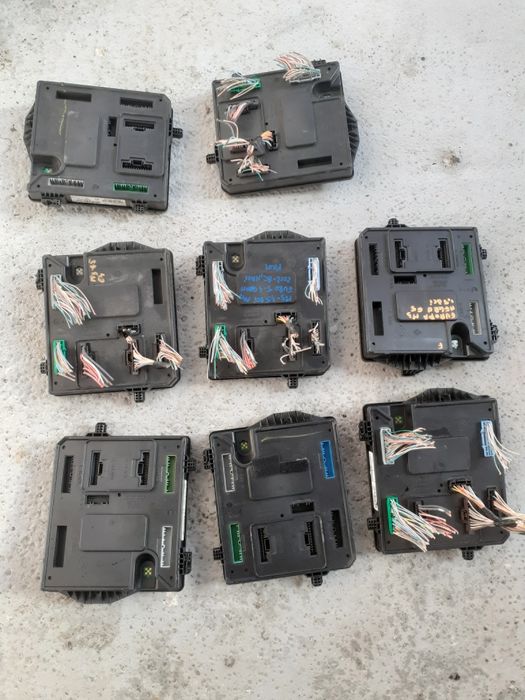 Calculator Modul Unitate Confort BSI Imobilizator Renault Scenic 3 1.5