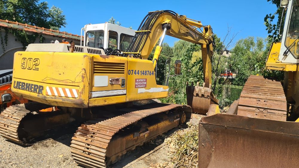 Excavator de vânzare