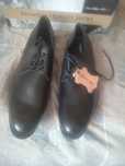 Vând 1 pereche pantofi de piele,negri, mărime 43