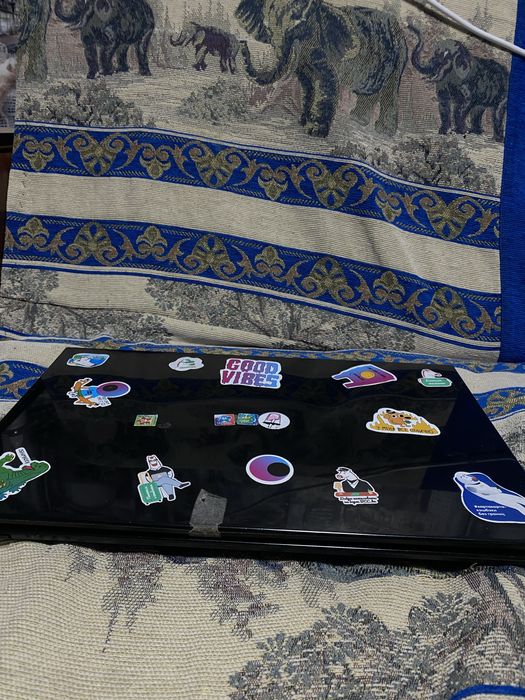 Ноутбук Acer срочно продам