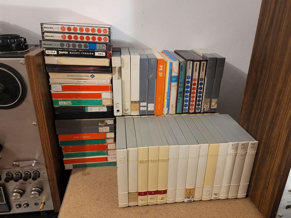 Lot 30 benzi magnetofon