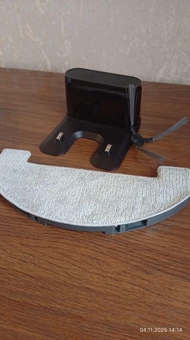 Робот-пылесос Dream Trouver E10