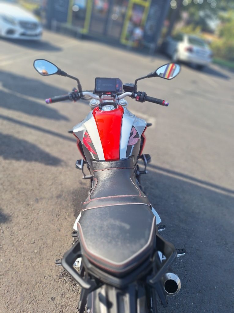 Vand sau Schimb BMW F900R 2020