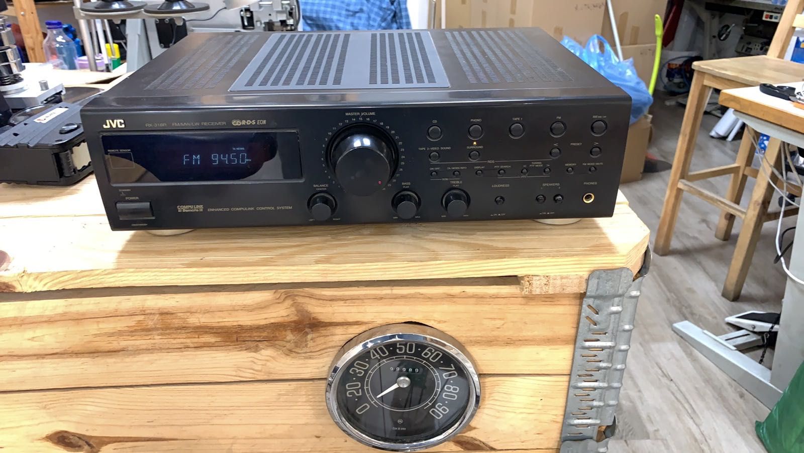 JVC усилвател  с радио JVC RX-316R