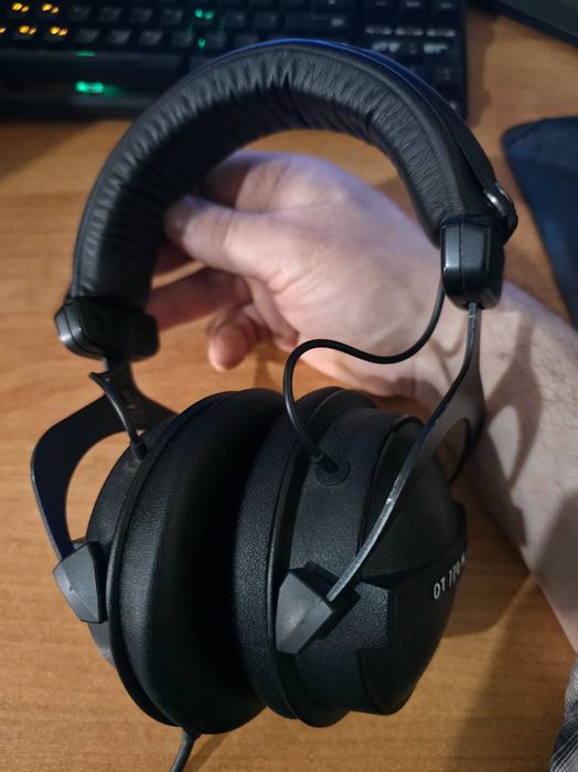 Наушники Beyerdynamic DT 770 M (80 Ohm)