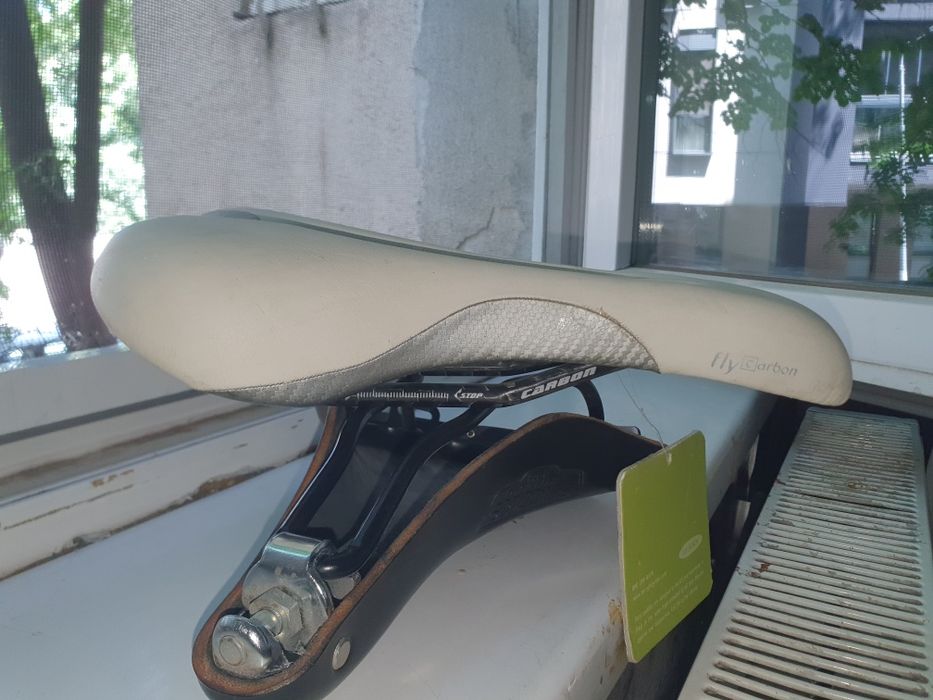 Șei bicicleta noi Brooks, Selle Royal, Terry Fly