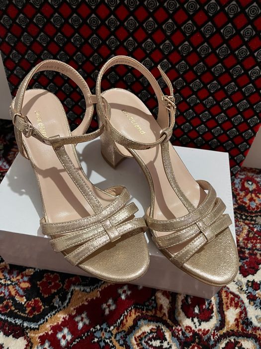 Sandale de vara cu toc mic