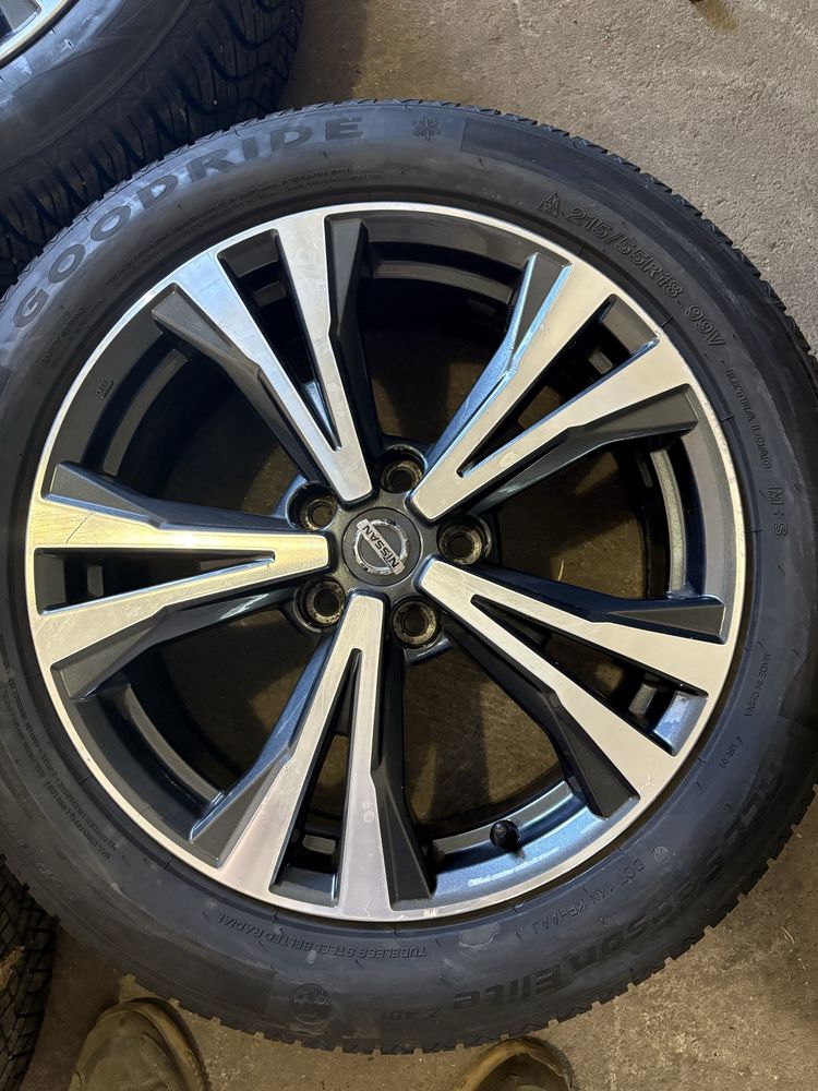Джанти с гуми за Nissan Qashqai 18