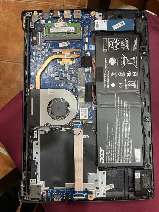 2 Laptop 2 Tablete  400 lei toate