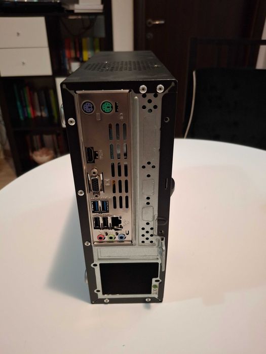 HTPC, AMD A10-4655 (quad-core 2G), 8G RAM, Sursa TFX