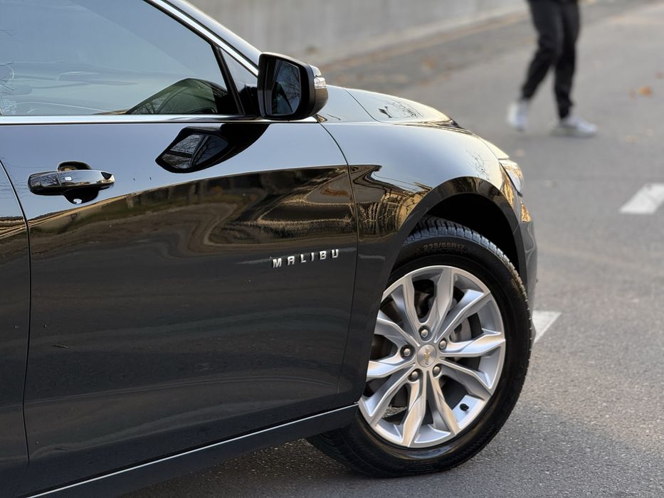 Malibu premier 2022 tinu