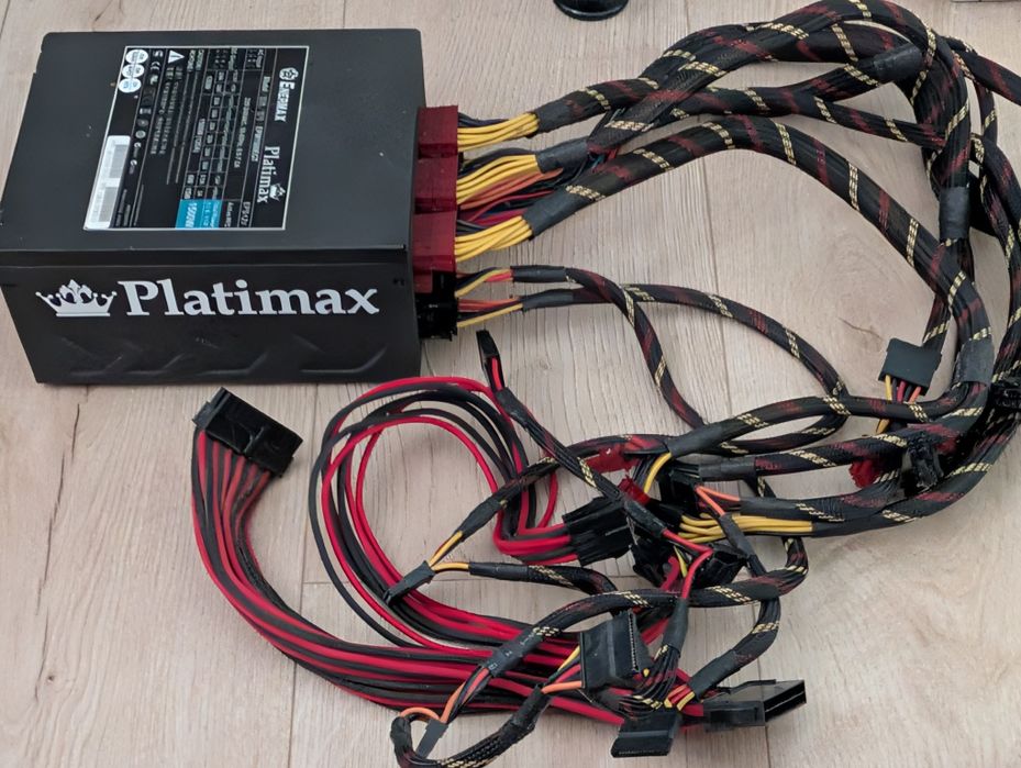 Sursa 1500w Enermax