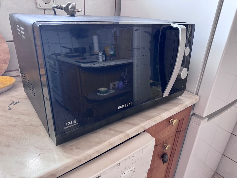 Микровълнова Samsung