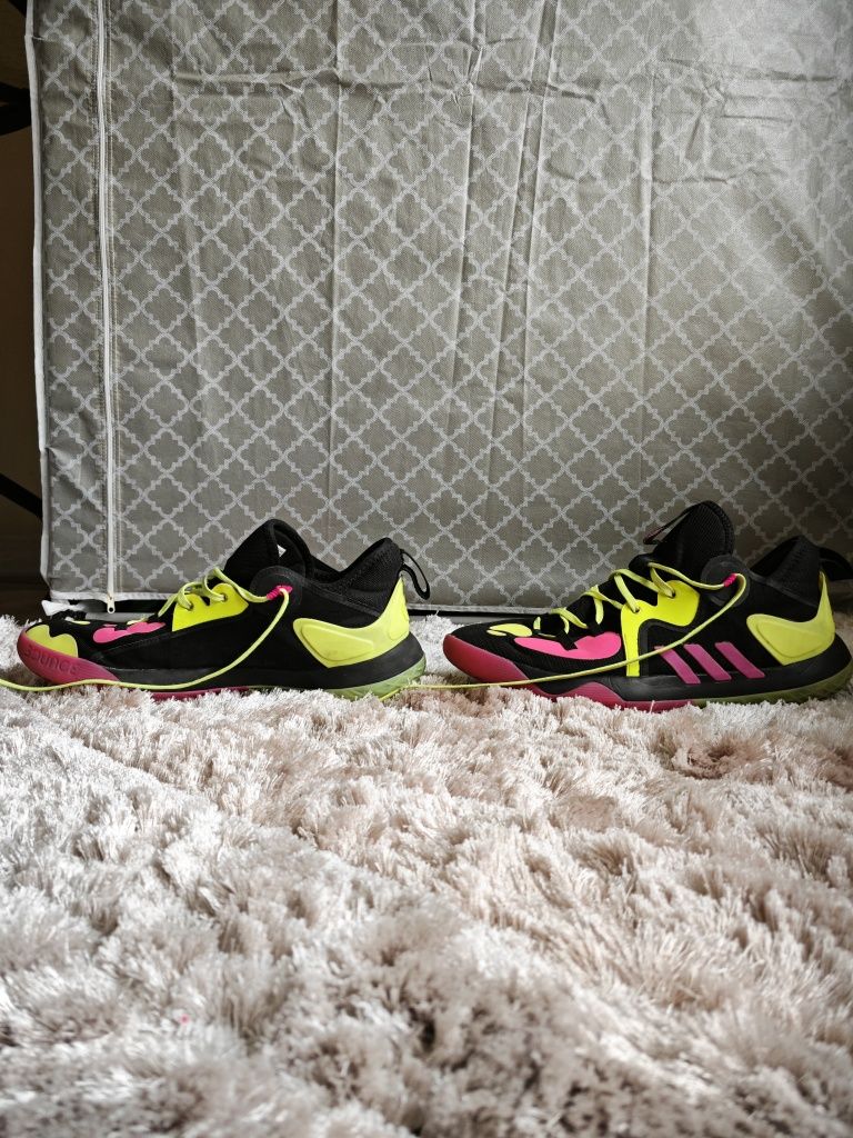 Маратонки ADIDAS